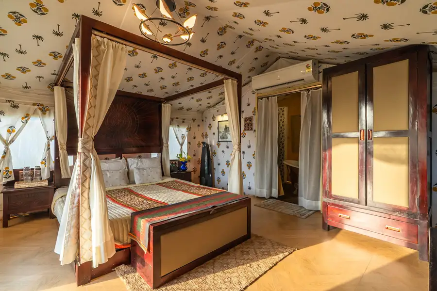 Kaimalgarh Aravalli Estate w/ Outdoor Pool, New Delhi