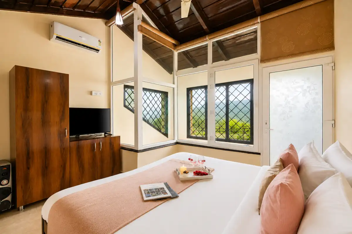 Karinya Villas Frond, Nainital