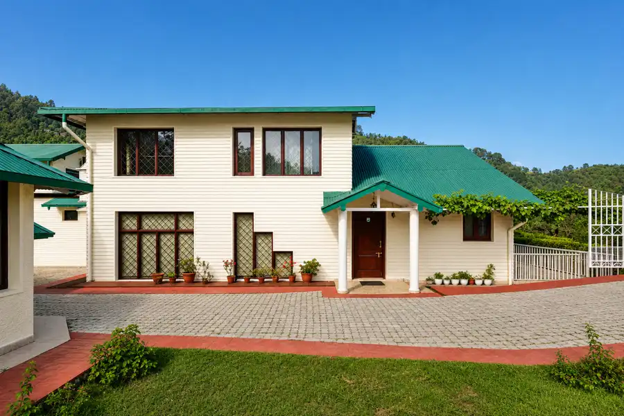 Karinya Villas Frond, Nainital