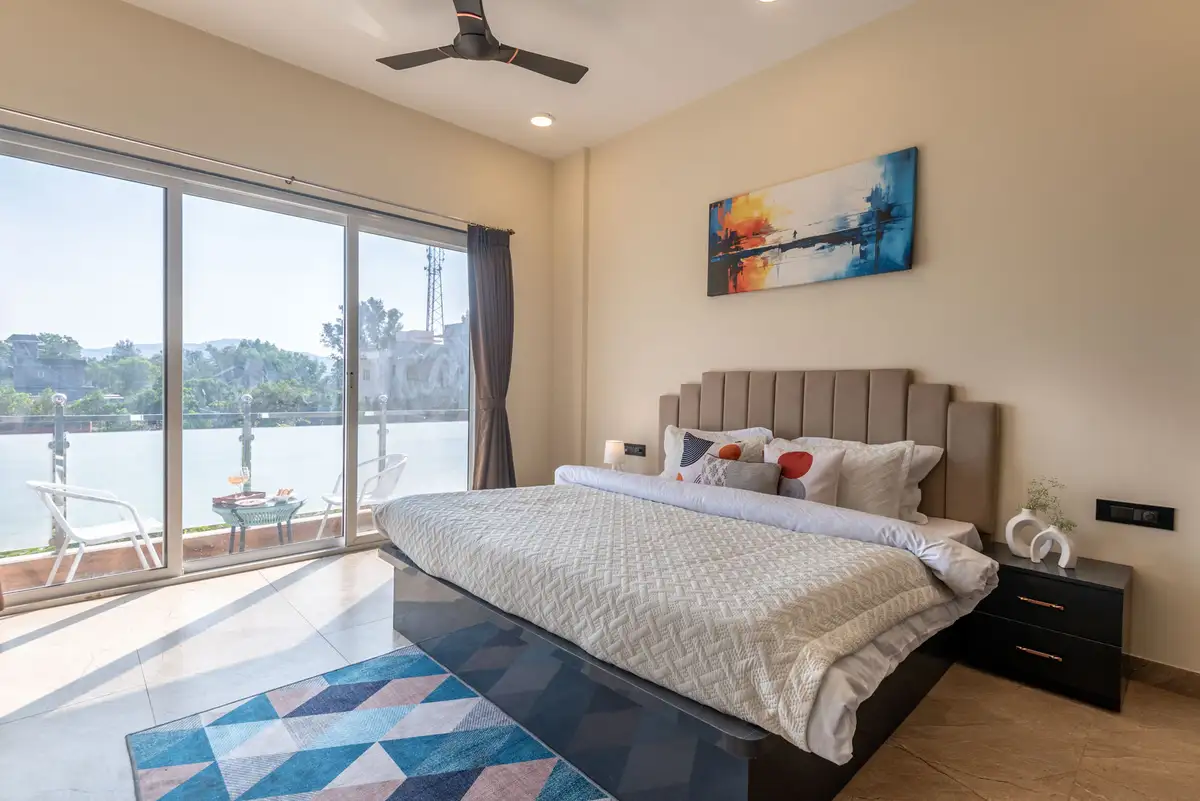 Khaybar Villa, Lonavala