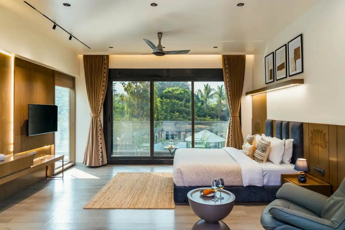 La Belle Vue, Karjat