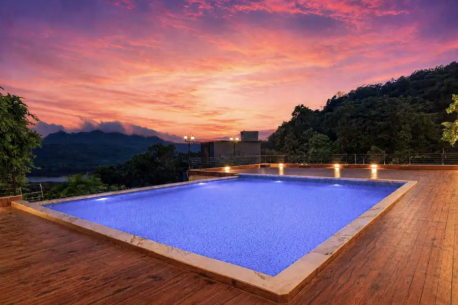 La Belleza, Lonavala