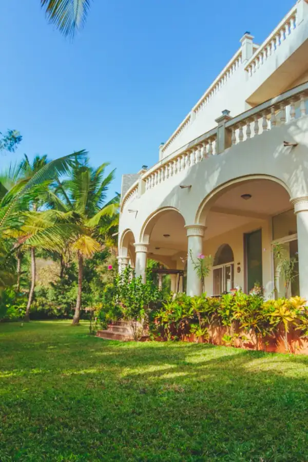 La Casa Maestro, Kashid