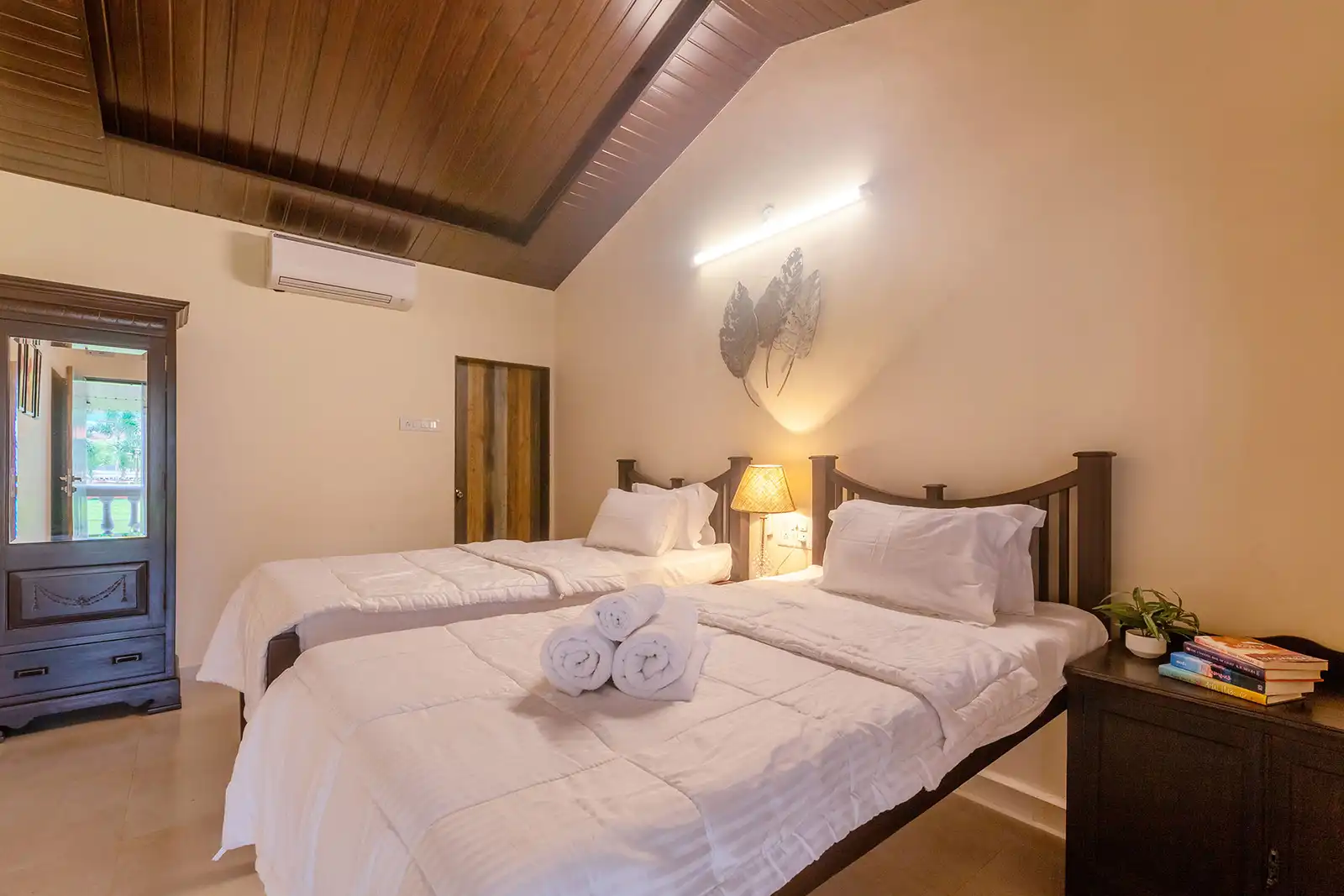 La Palm, Lonavala