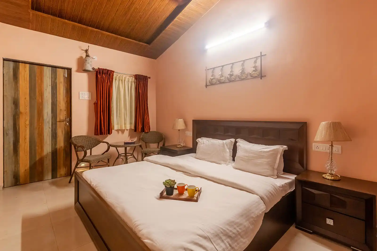 La Palm, Lonavala