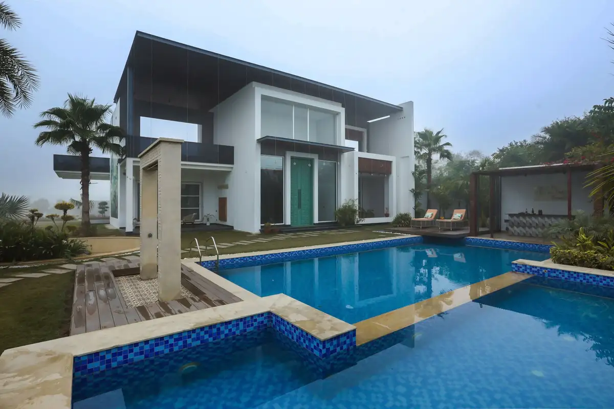 La Paradise W/ Outdoor Pool, Amritsar