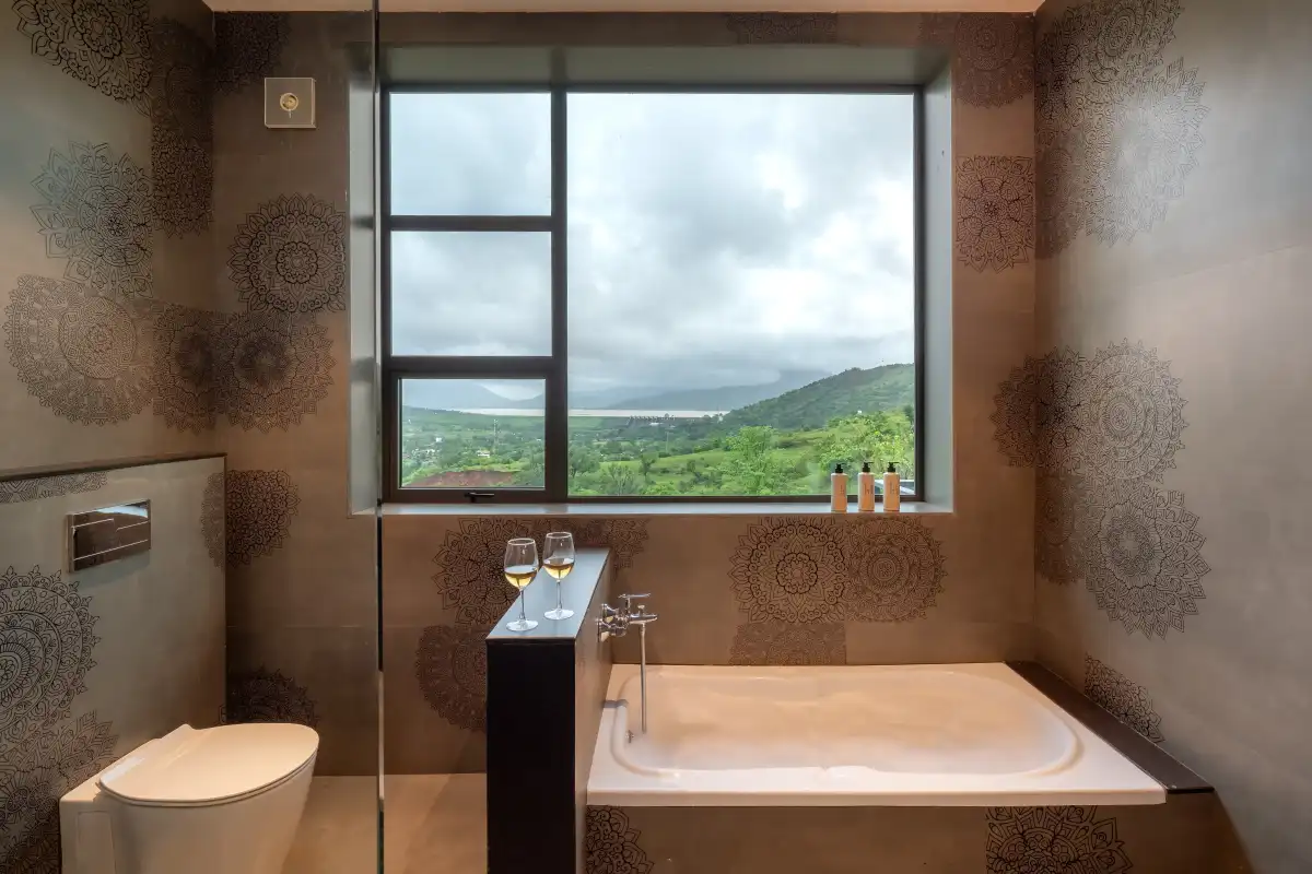 La Vida Loca, Lonavala