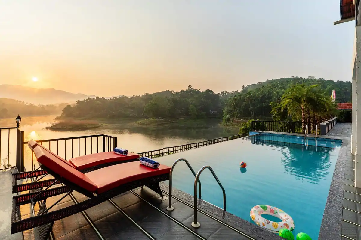 Lagoons Villa - Peruvannamuzhi, Kozhikode