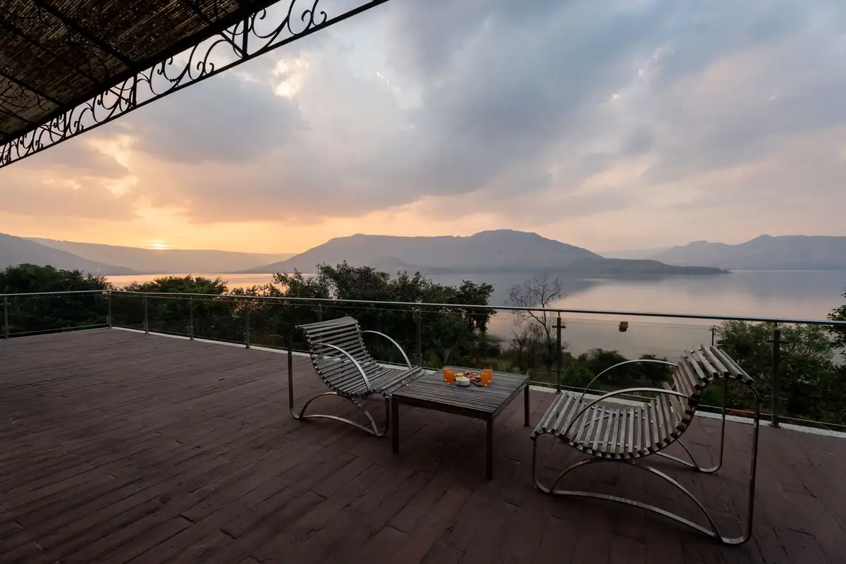 Laguna Escape - Wai, Panchgani