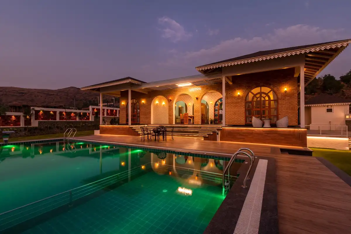 Lake Arches, Igatpuri
