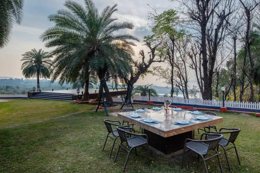 Lake Pearl Serenity, Pathankot