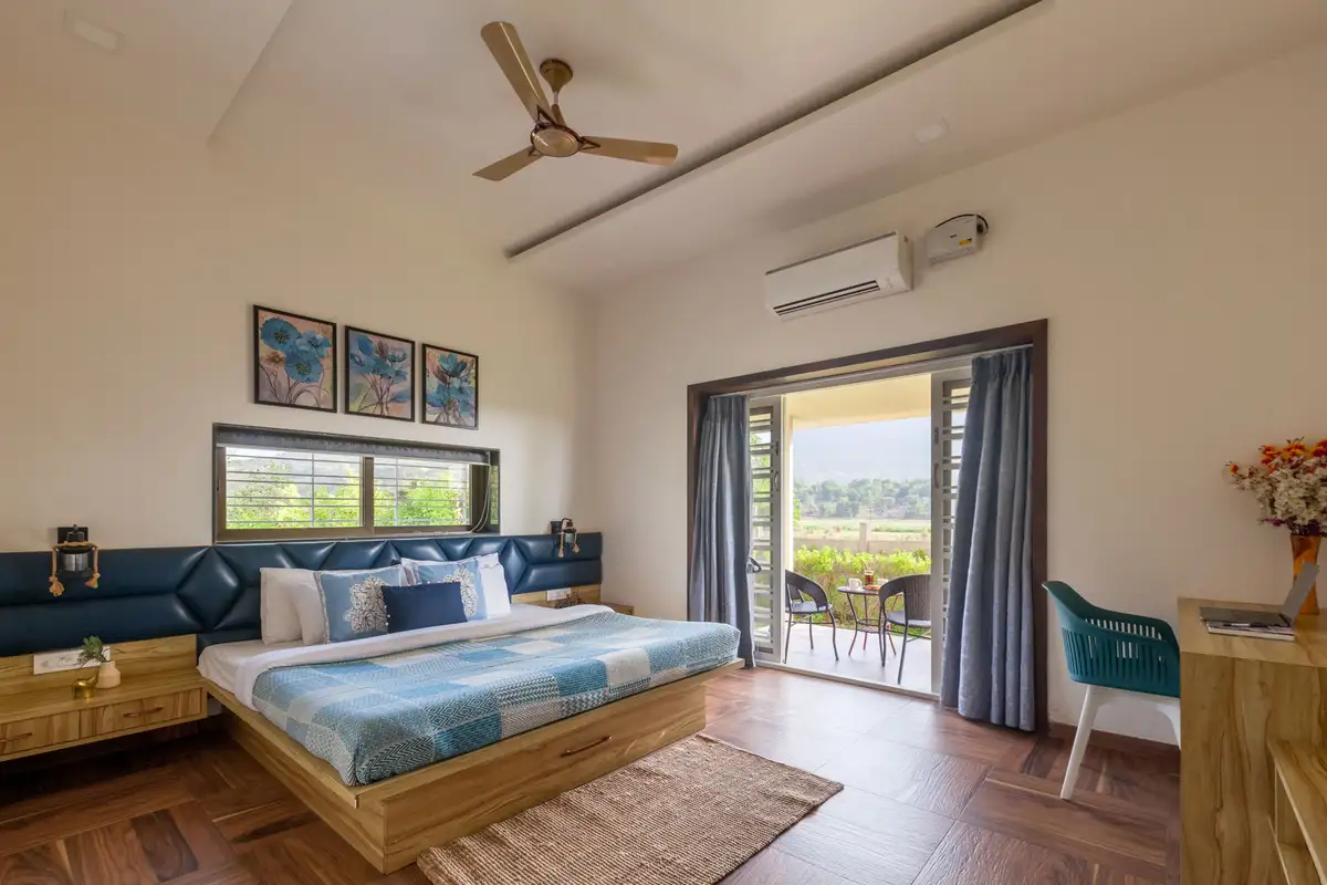 Lakeside Summers, Nashik