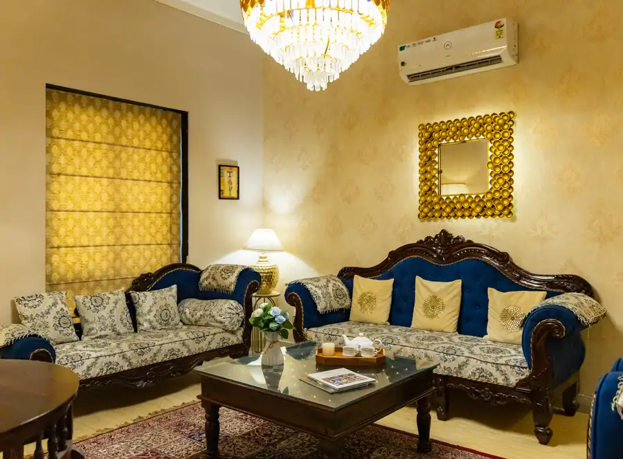 Lamp House, Jaipur