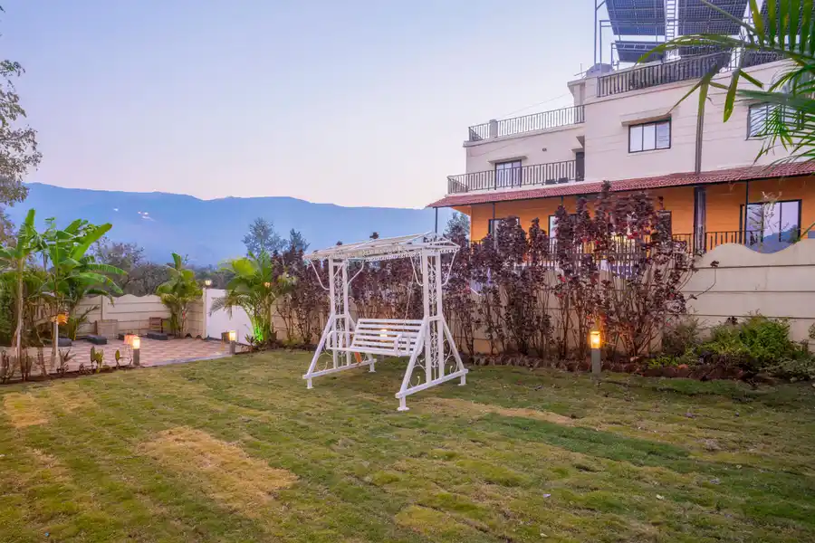 Lavender Crest, Karjat