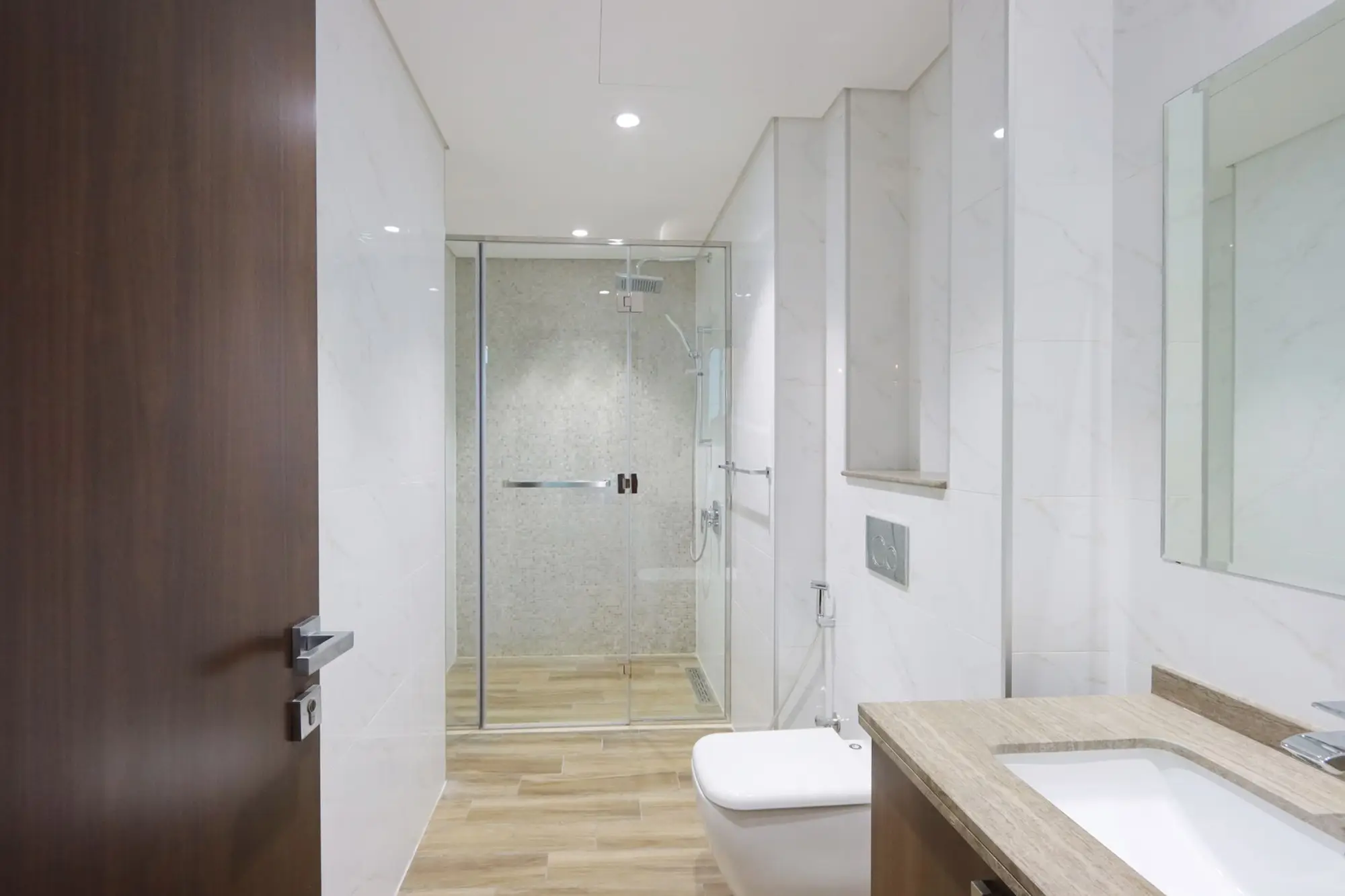 Lavish 1 BR In J One Tower, Dubai