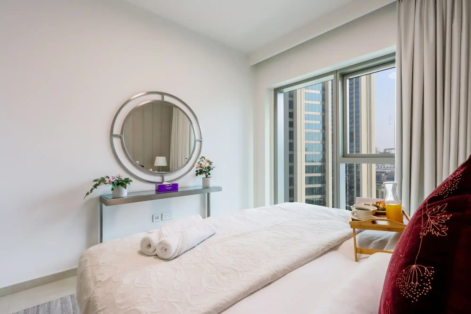 Lavish 2 Bedroom Suite with Burj Khalifa View & Direct Dubai Mall Access, Dubai