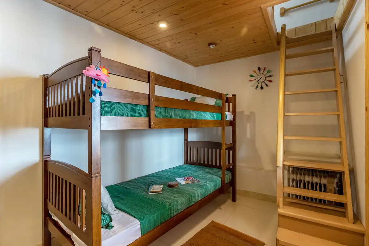 Lawrence Terrace, Mussoorie