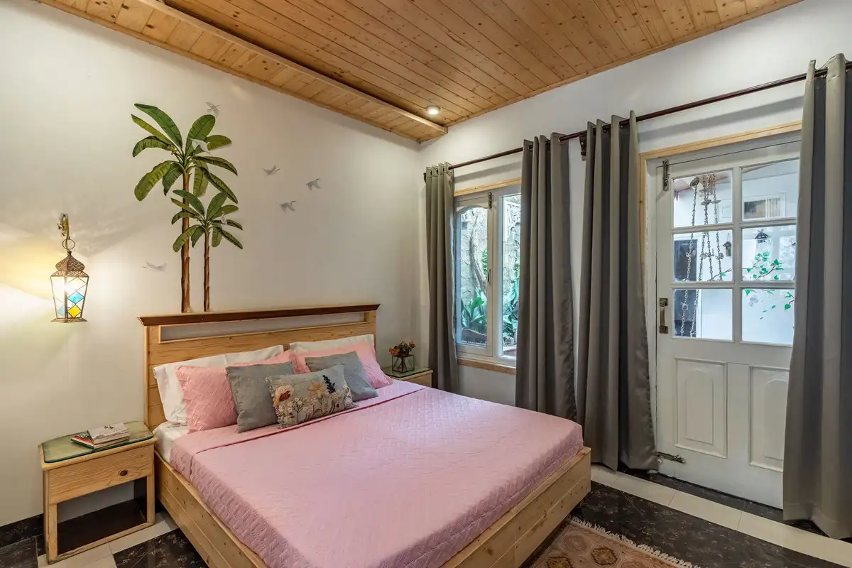 Lawrence Terrace, Mussoorie