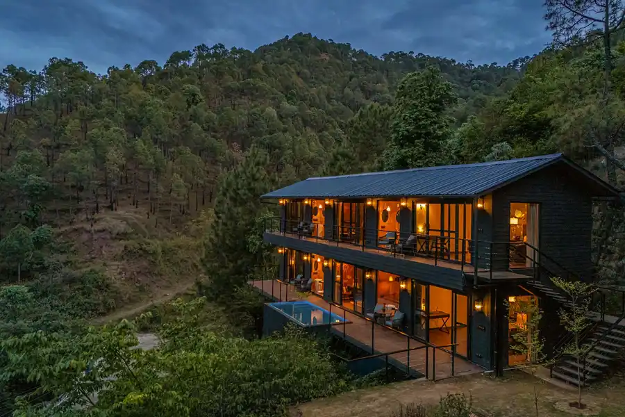 Leopard's Creek Estate, Kasauli