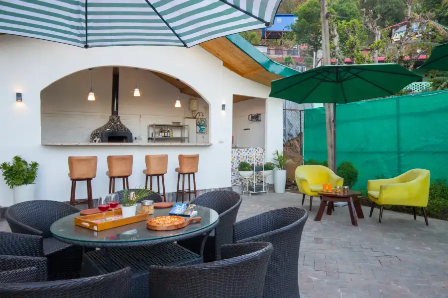 Live Life, Kasauli