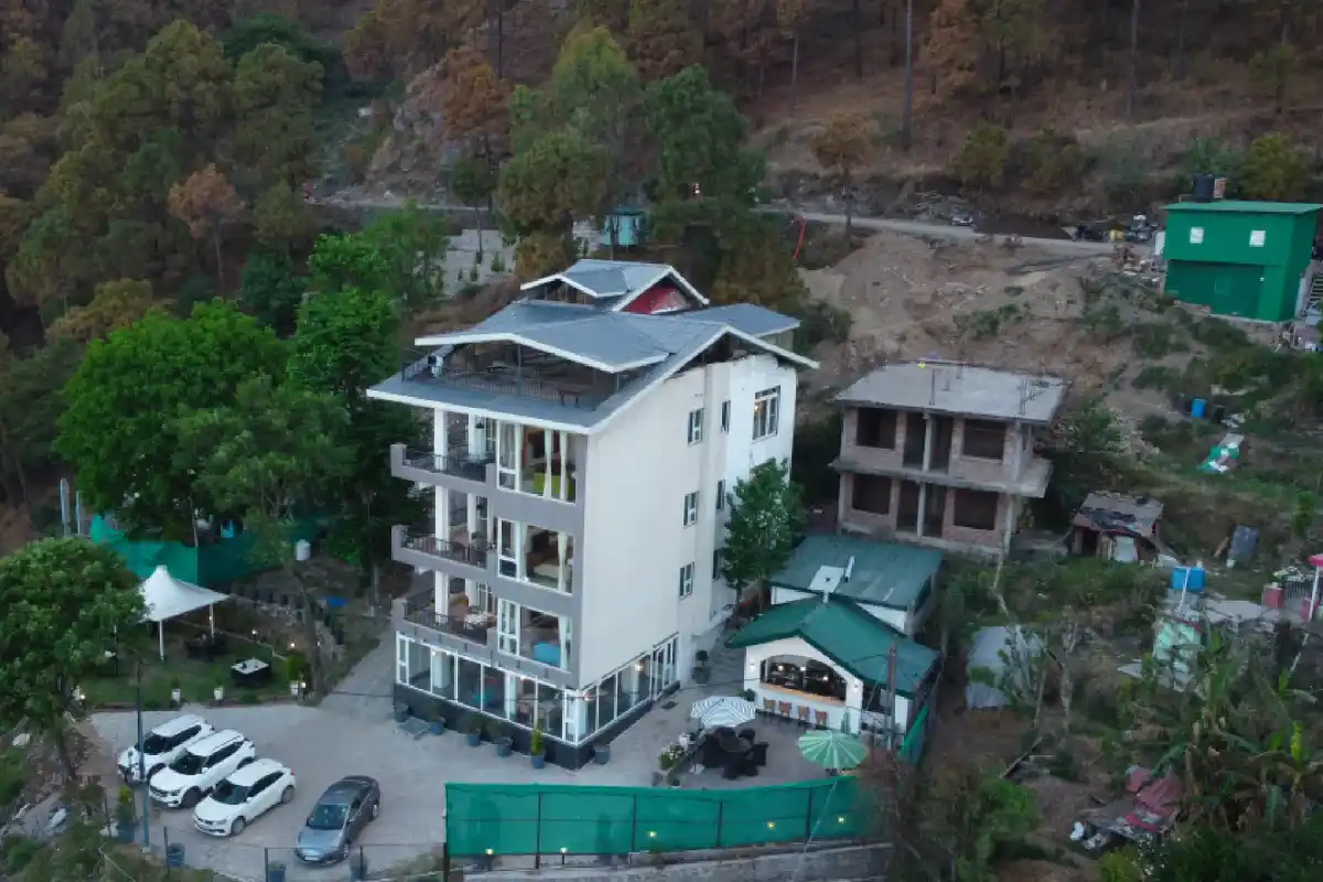 Live Life, Kasauli