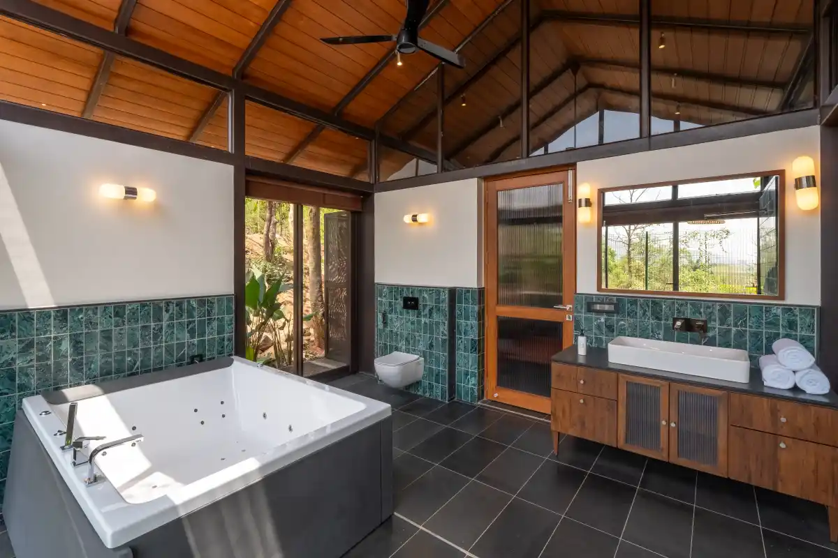 Lokahi Suite, Pune