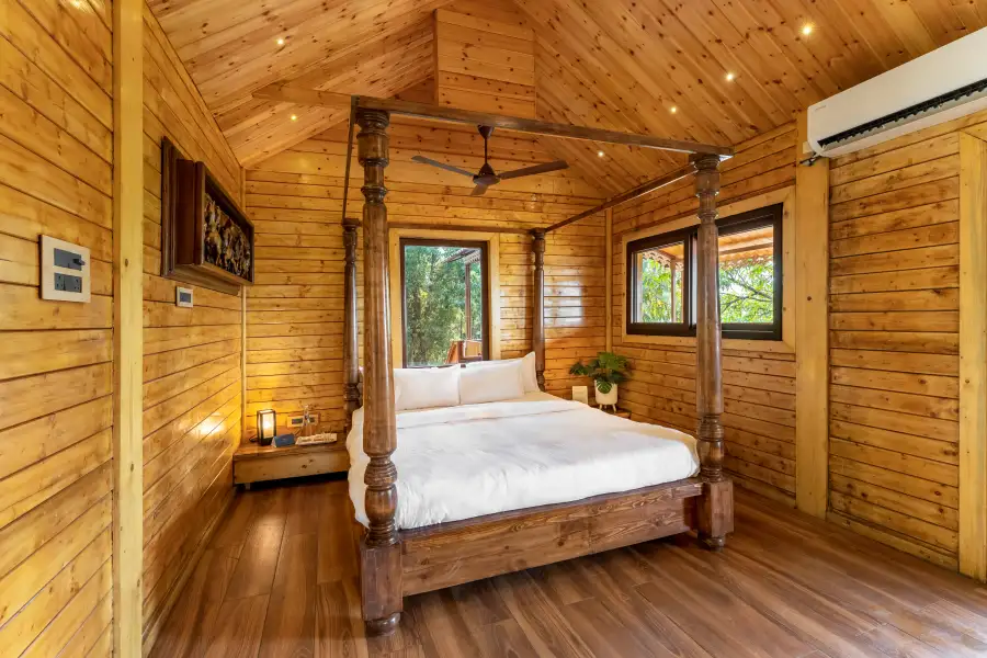 Love Nest, Mulshi