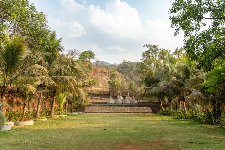 Love Nest, Mulshi