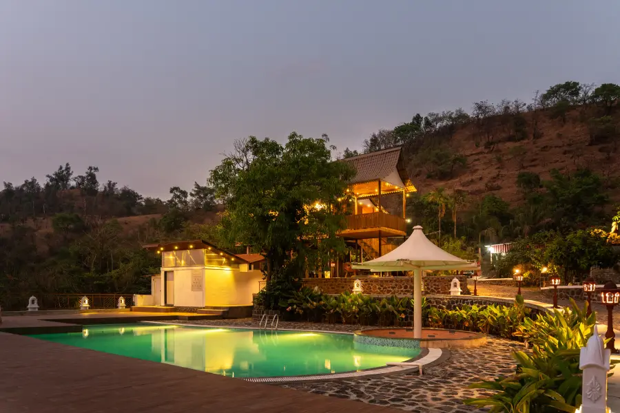 Love Nest, Mulshi
