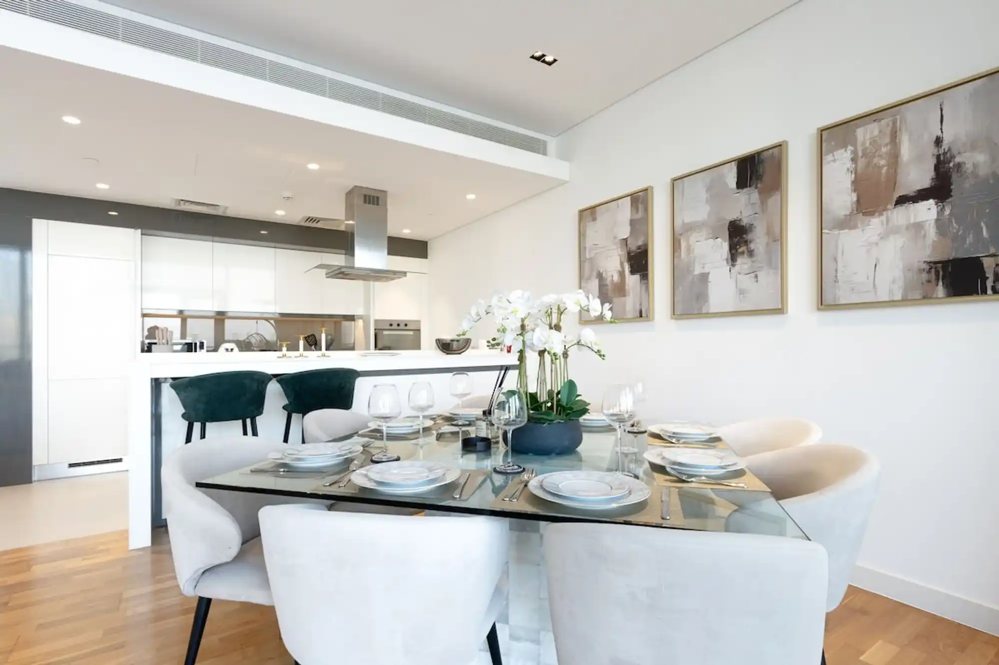 Luxury 2BR with Sea, Ain Dubai & Skyline Views, Dubai