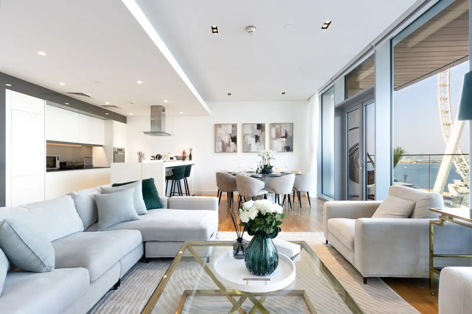 Luxury 2BR with Sea, Ain Dubai & Skyline Views, Dubai