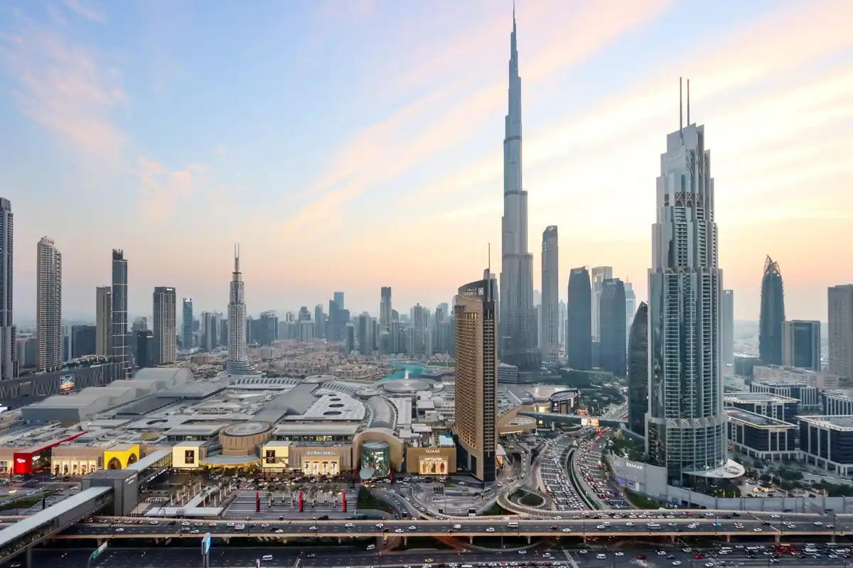 Luxury 3B and maids Burj View, Steps to Dubai Mall, Dubai