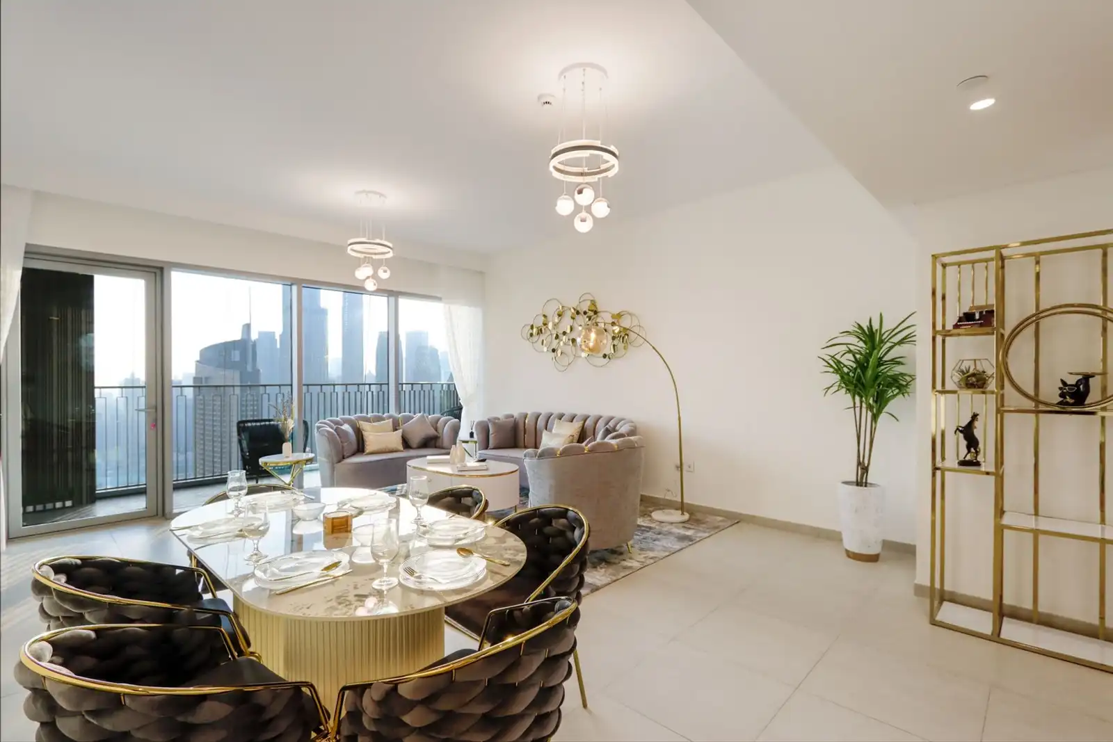 Luxury 3B and maids Burj View, Steps to Dubai Mall, Dubai