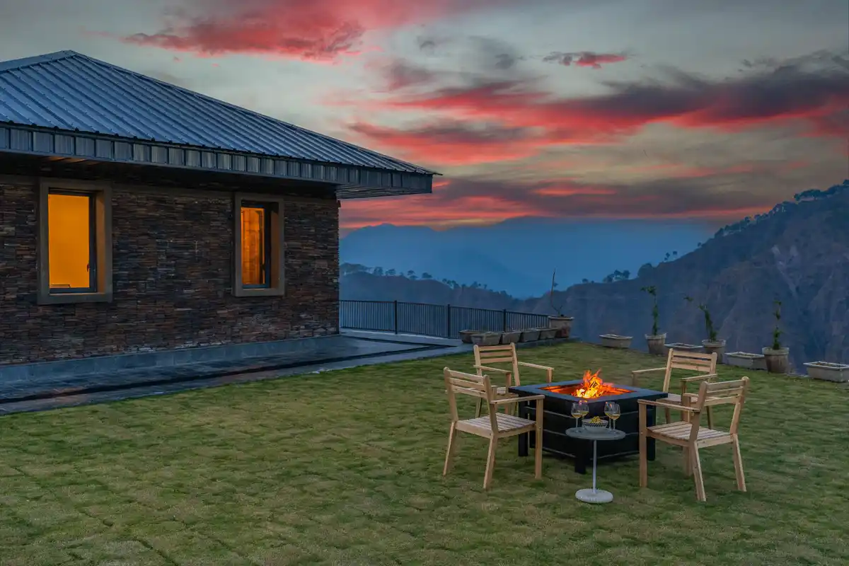 Mana w/ Heated Pool, Rishikesh
