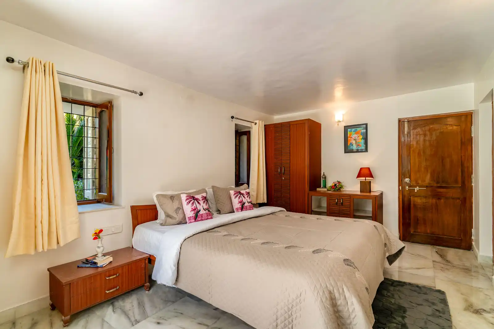 Mangal House by the Lake, Mount Abu