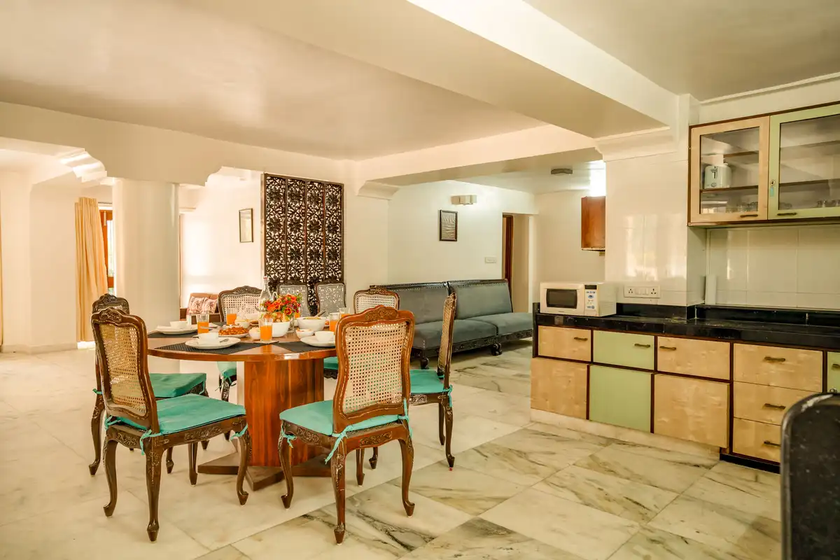 Mangal House by the Lake, Mount Abu