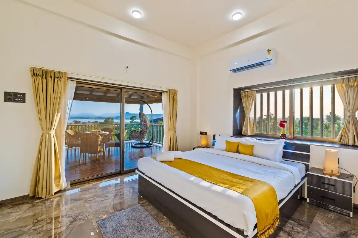 Mango Lakeview Villa, Nashik