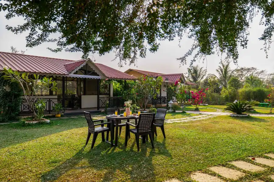 Meadow Suite Room 1 w/ Jacuzzi @ Ever Falls, Karjat