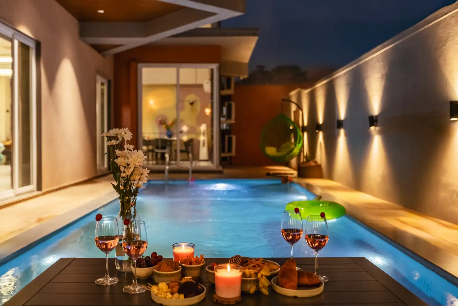 Mikasa Villa w/ Multipurpose court, Lonavala
