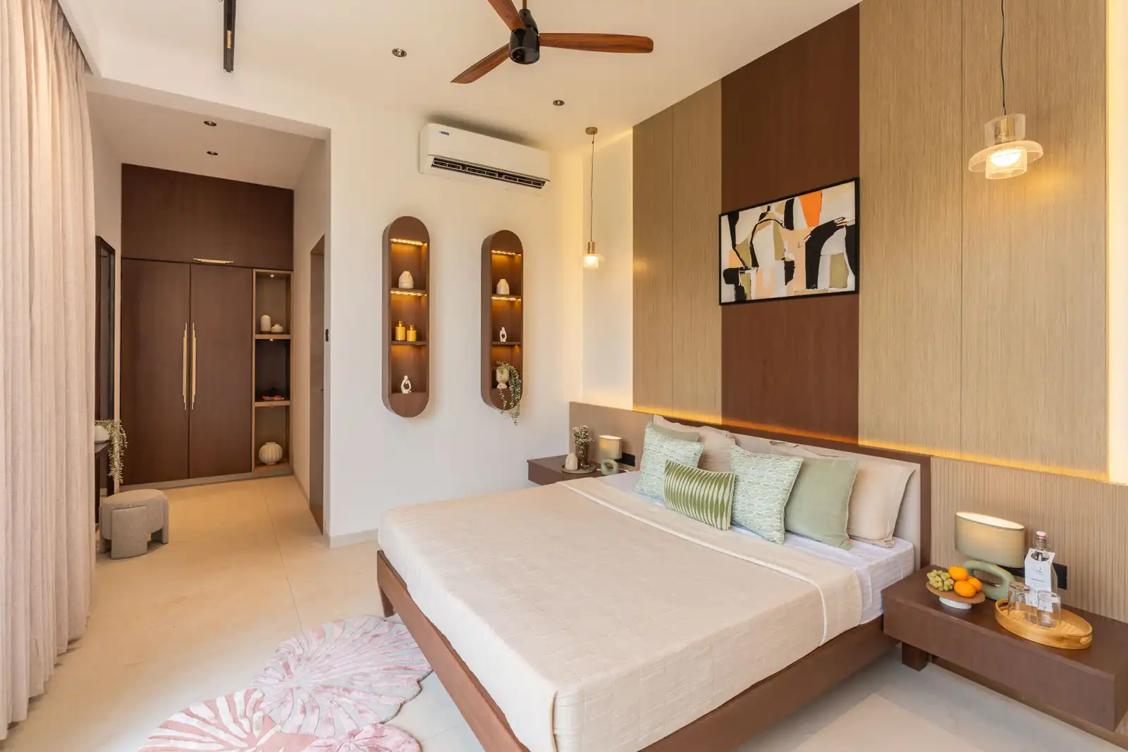 Mini Earth, Karjat