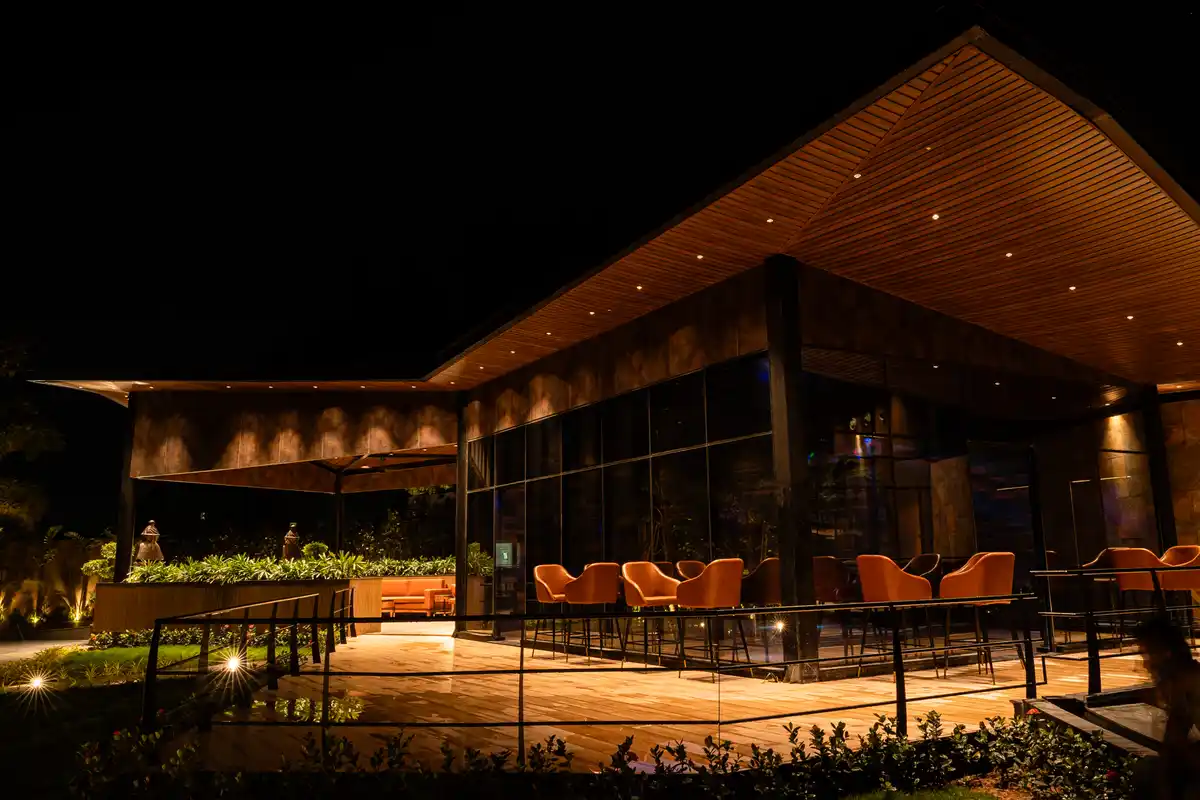 Mira Forrest, Chennai