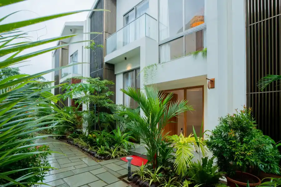 Mirai Gemini, North Goa