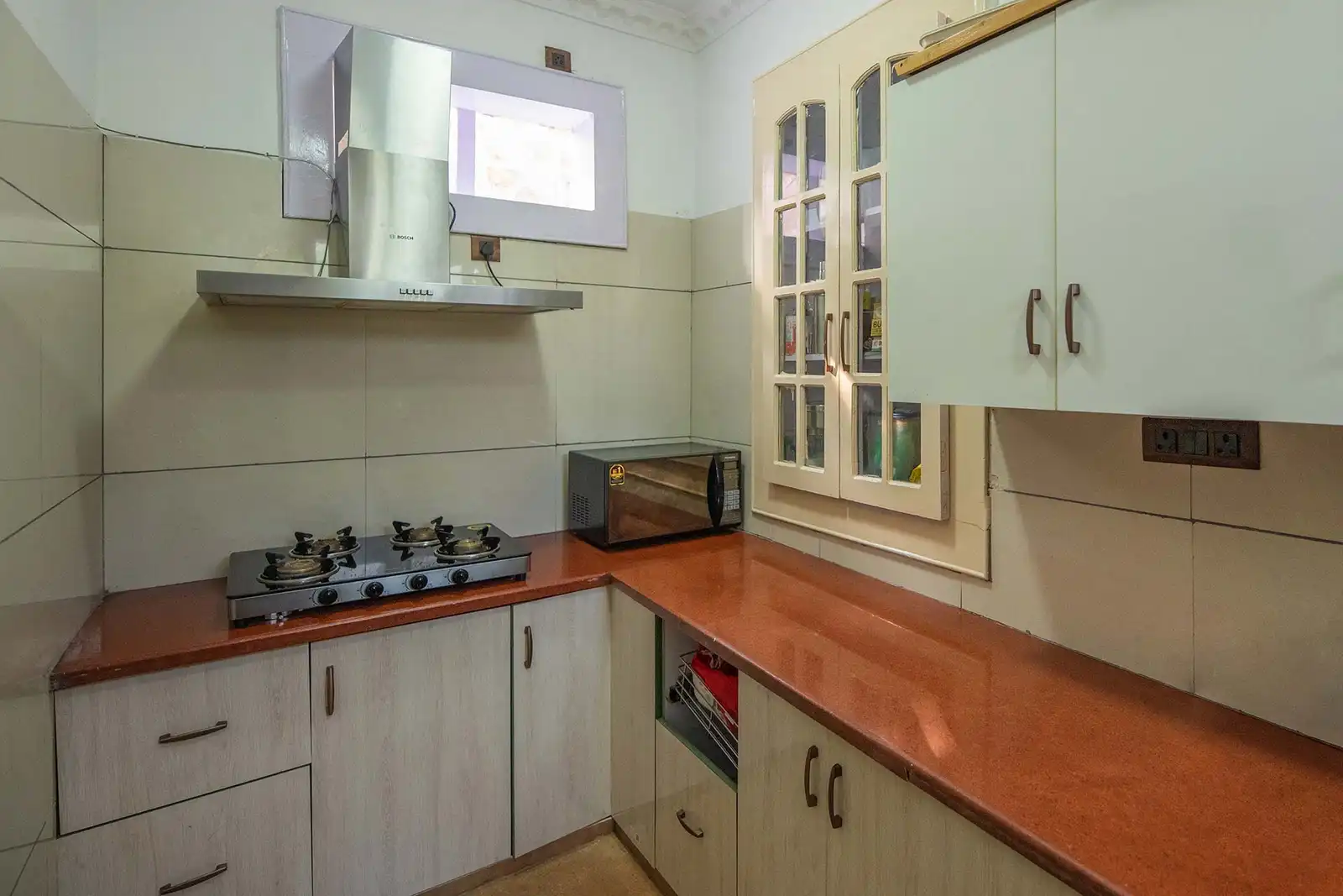 Mist @ Cottage On The Lake, Bhimtal