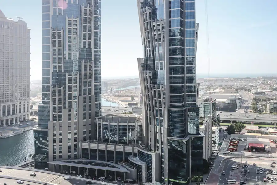 Modern 1 Bed In Merano Tower, Dubai