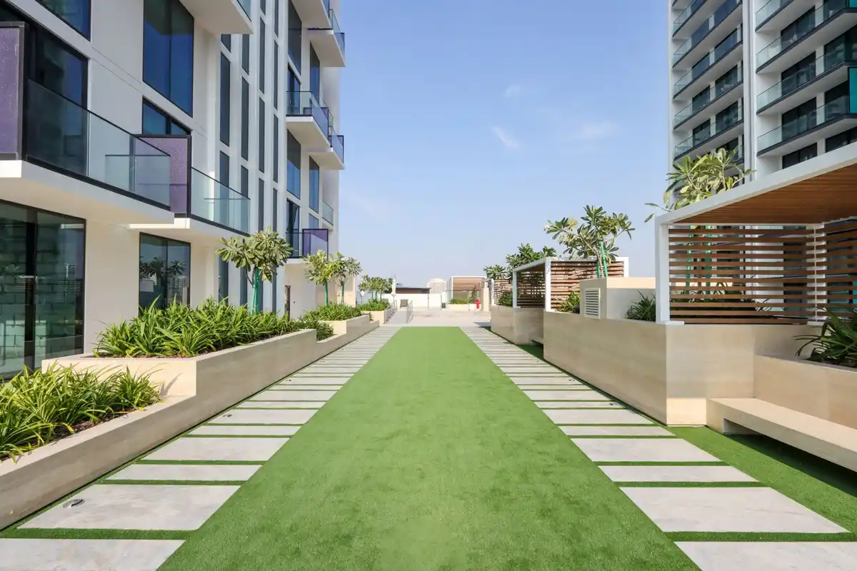 Modern 1BHK with Private Balcony, Dubai