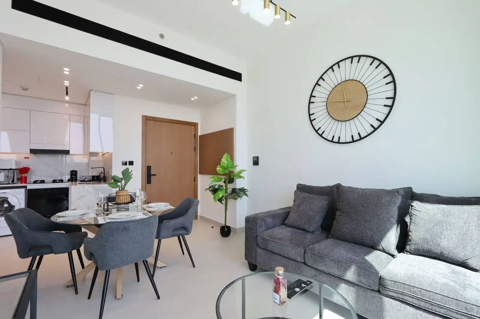 Modern 1BHK with Private Balcony, Dubai