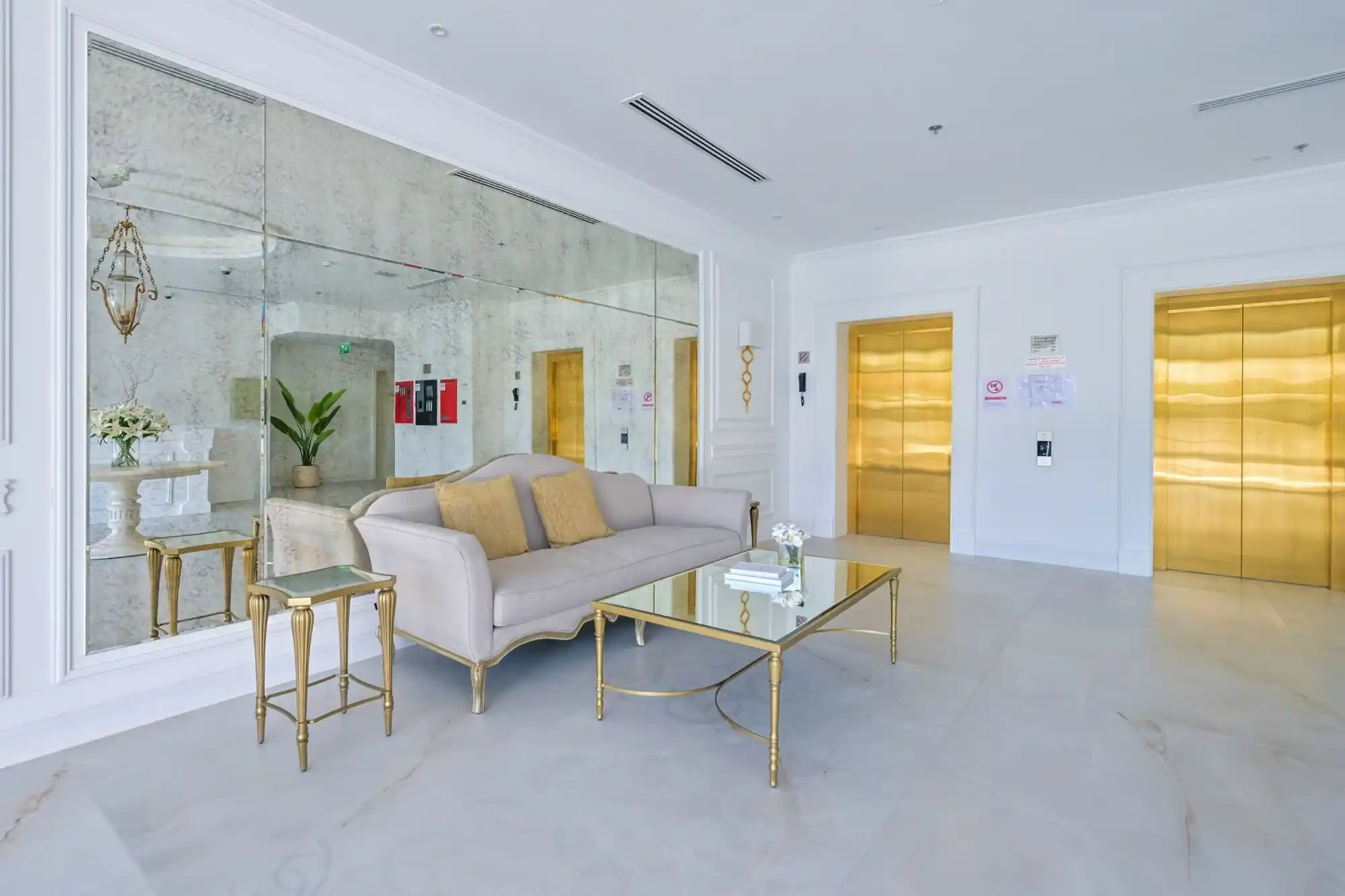 Modern 1BR Oasis with Stunning Terrace, JVC, Dubai
