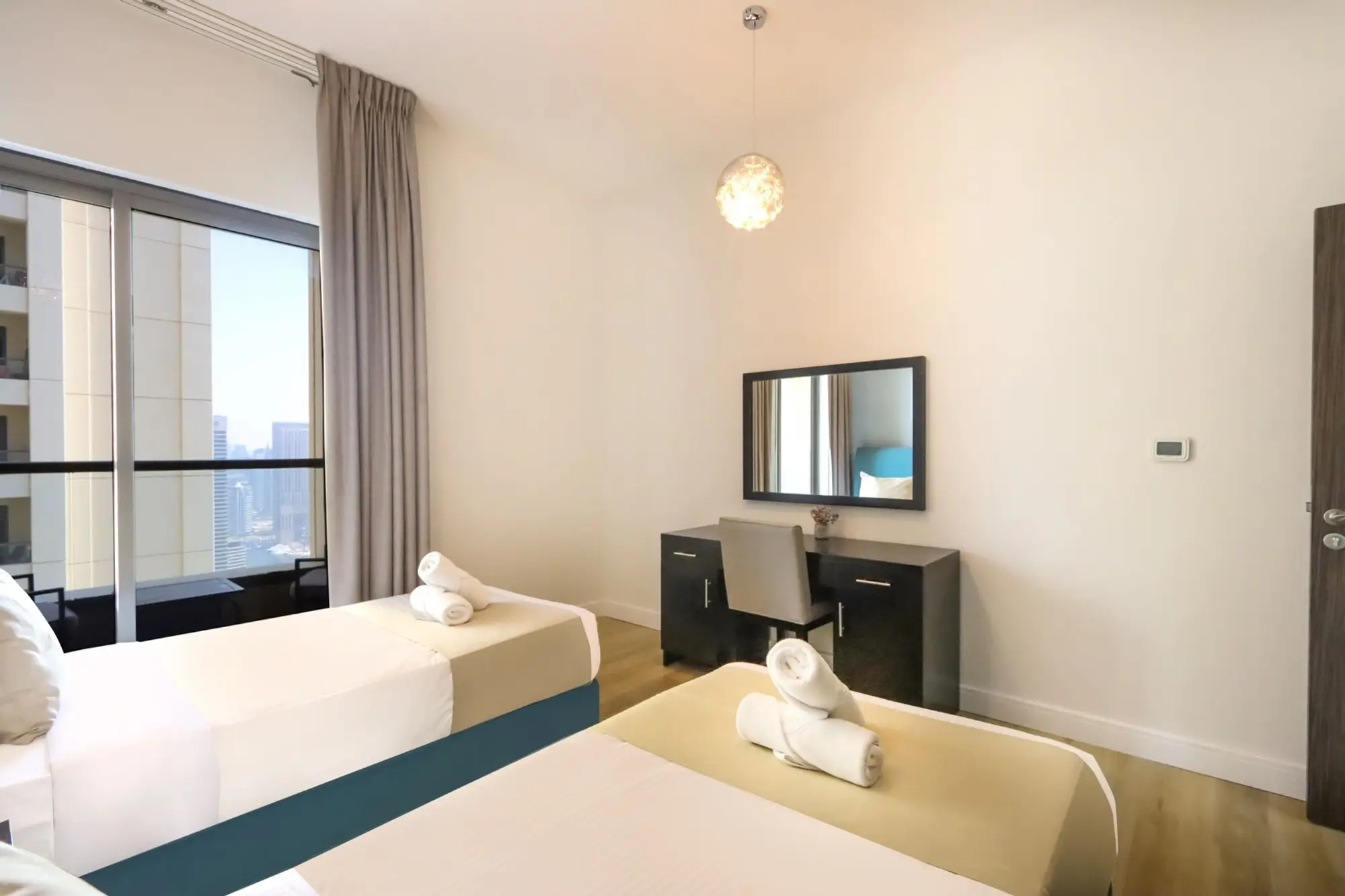 Modern 2BR in Shams, Dubai