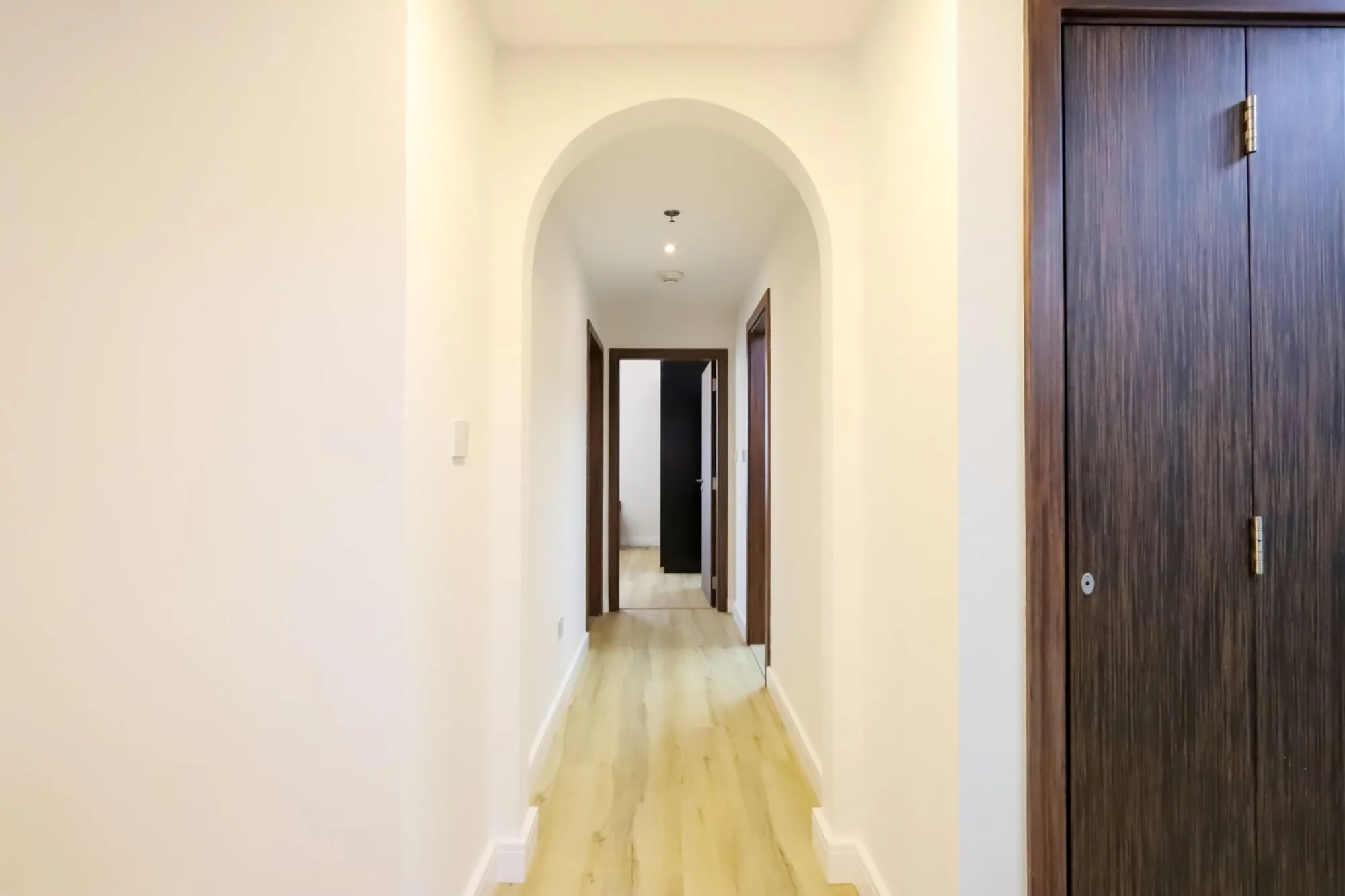 Modern 2BR in Shams, Dubai