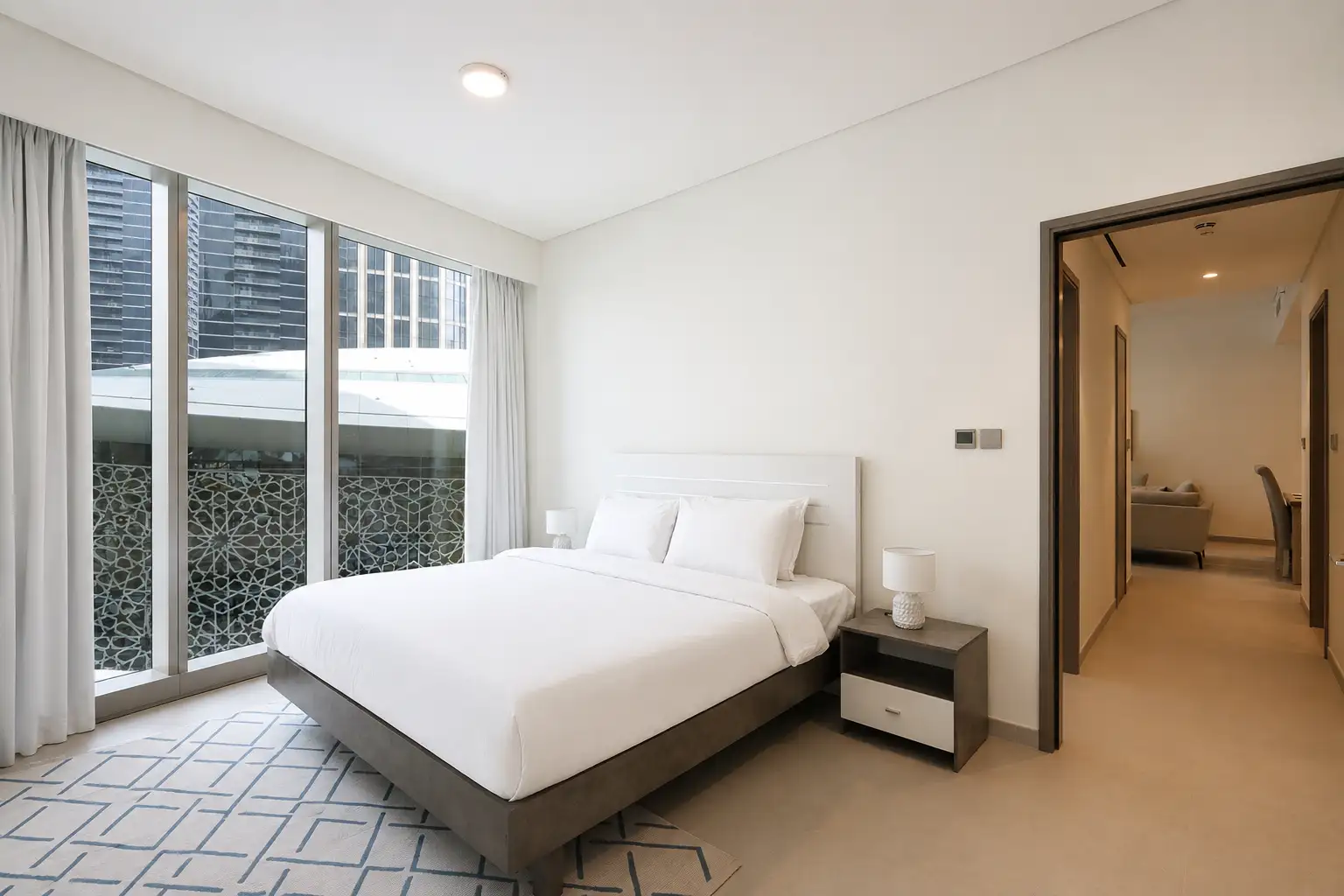 Modern 2BR with Partial Burj Khalifa View, Dubai